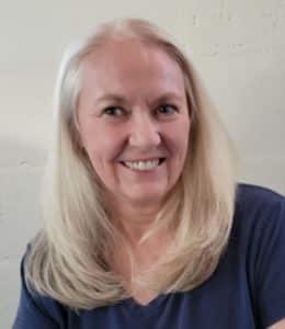 Headshot of Margaret Warren