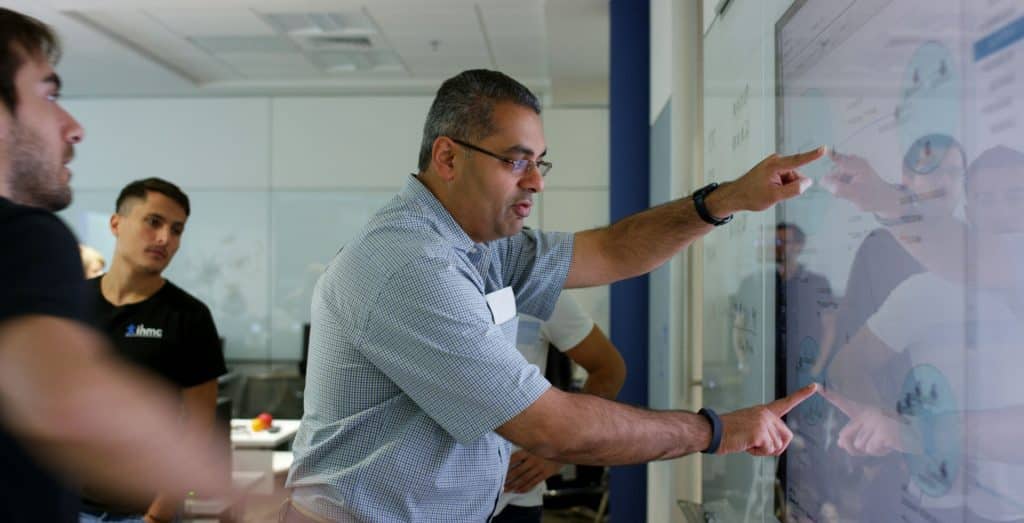 Dr. Niranjan Suri is part of the team leading the growth of the National Center for Collaborative Autonomy at IHMC.